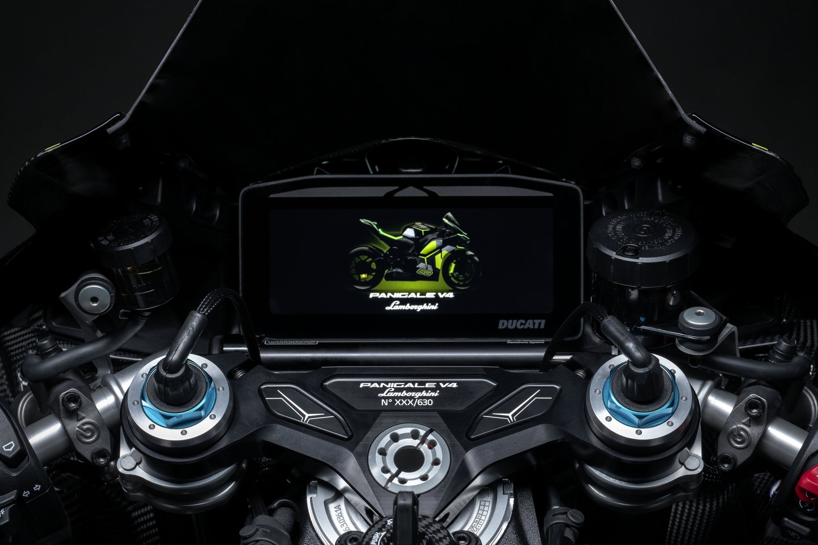 Panigale V4 Lamborghini dash
